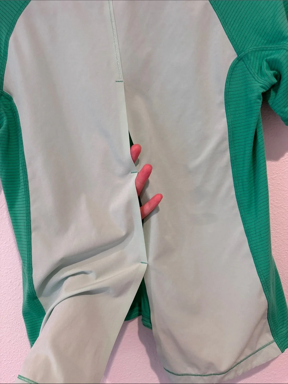 Lululemon Run: Silver Lining Short Sleeve Very Green / Fresh Teal